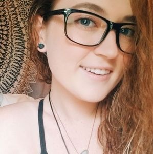 Meet your Posher, Charlotte